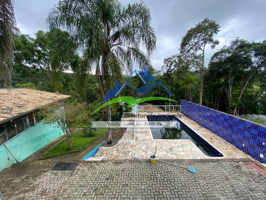 Foto 4 de Chácara com 2 quartos à venda, 1350m2 em Nazare Paulista - SP