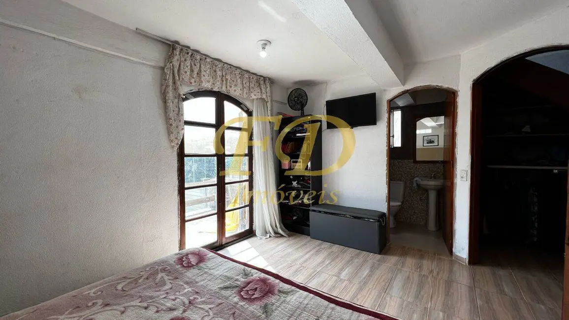 Foto 3 de Casa com 3 quartos à venda, 2000m2 em Mairipora - SP