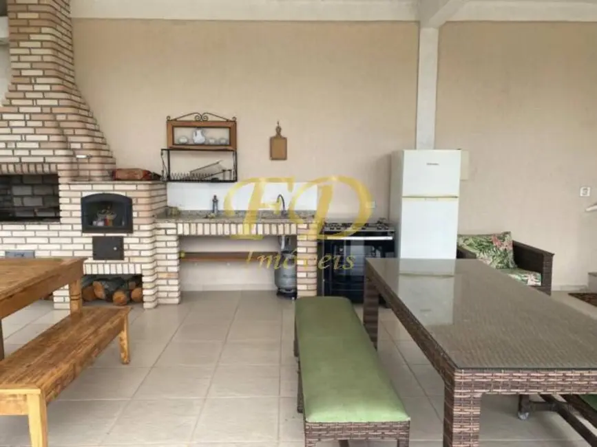 Foto 2 de Casa com 3 quartos à venda, 1200m2 em Mairipora - SP