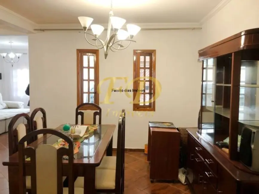 Foto 4 de Casa de Condomínio com 3 quartos à venda e para alugar, 259m2 em Mairipora - SP