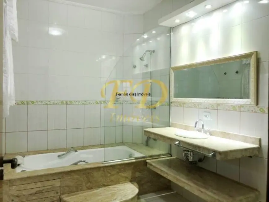 Foto 6 de Casa de Condomínio com 3 quartos à venda e para alugar, 259m2 em Mairipora - SP