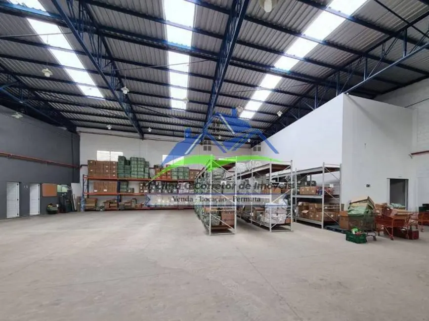 Foto 3 de Armazém / Galpão à venda, 2350m2 em Mairipora - SP