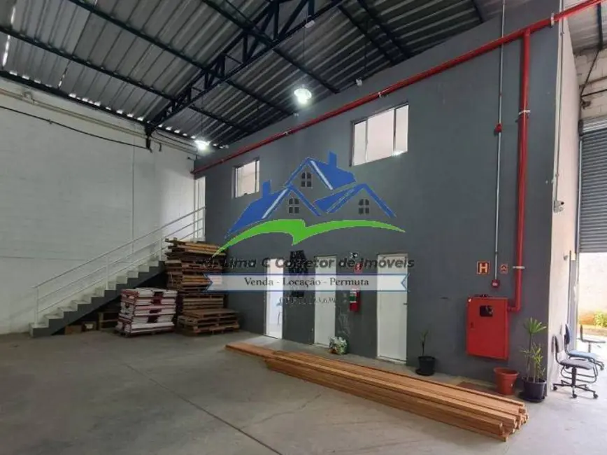 Foto 4 de Armazém / Galpão à venda, 2350m2 em Mairipora - SP