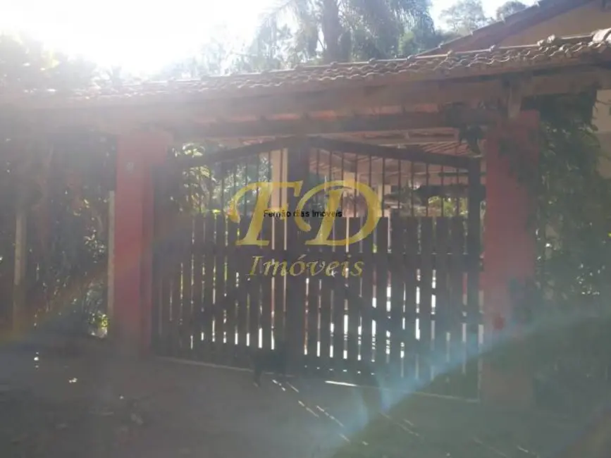 Chácara com 3 quartos à venda, 3500m2 em Mairipora - SP - imagem 6 Foto 6 de Chácara com 3 quartos à venda, 3500m2 em Mairipora - SP