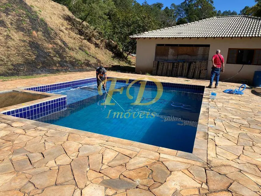 Foto 1 de Terreno / Lote à venda, 49000m2 em Nazare Paulista - SP