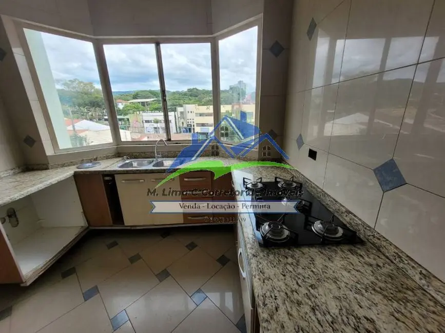 Foto 8 de Casa com 4 quartos à venda e para alugar, 520m2 em Vila Junqueira, Atibaia - SP