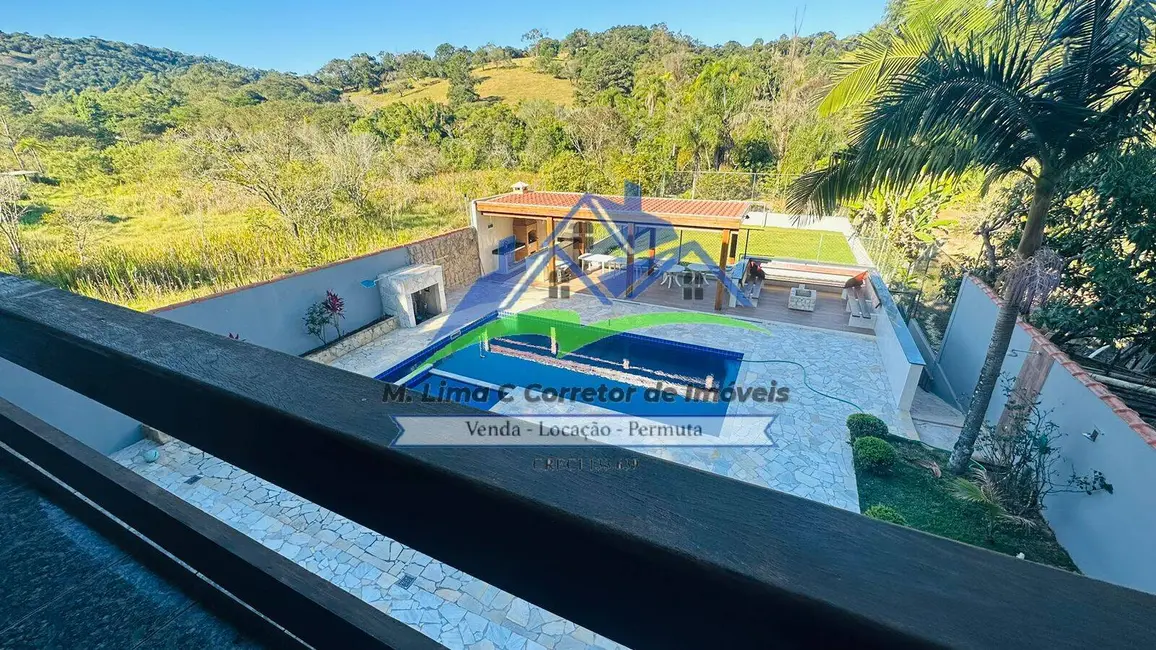 Chácara com 5 quartos à venda, 1300m2 em Atibaia - SP - imagem 8 Foto 8 de Chácara com 5 quartos à venda, 1300m2 em Atibaia - SP