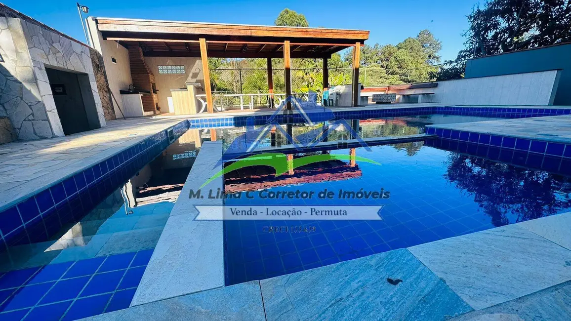 Chácara com 5 quartos à venda, 1300m2 em Atibaia - SP - imagem 1 Foto 1 de Chácara com 5 quartos à venda, 1300m2 em Atibaia - SP