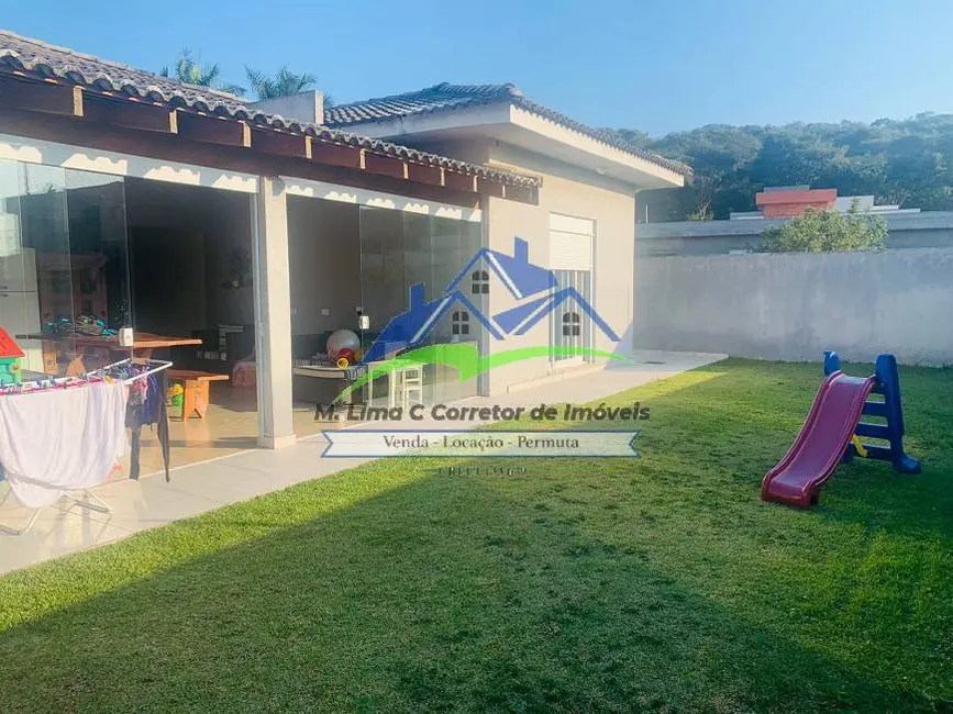 Casa de Condomínio com 4 quartos para alugar, 600m2 em Atibaia - SP - imagem 2 Foto 2 de Casa de Condomínio com 4 quartos para alugar, 600m2 em Atibaia - SP