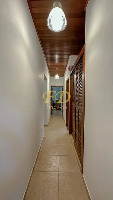 Foto 21 de Chácara à venda em Piracaia - SP