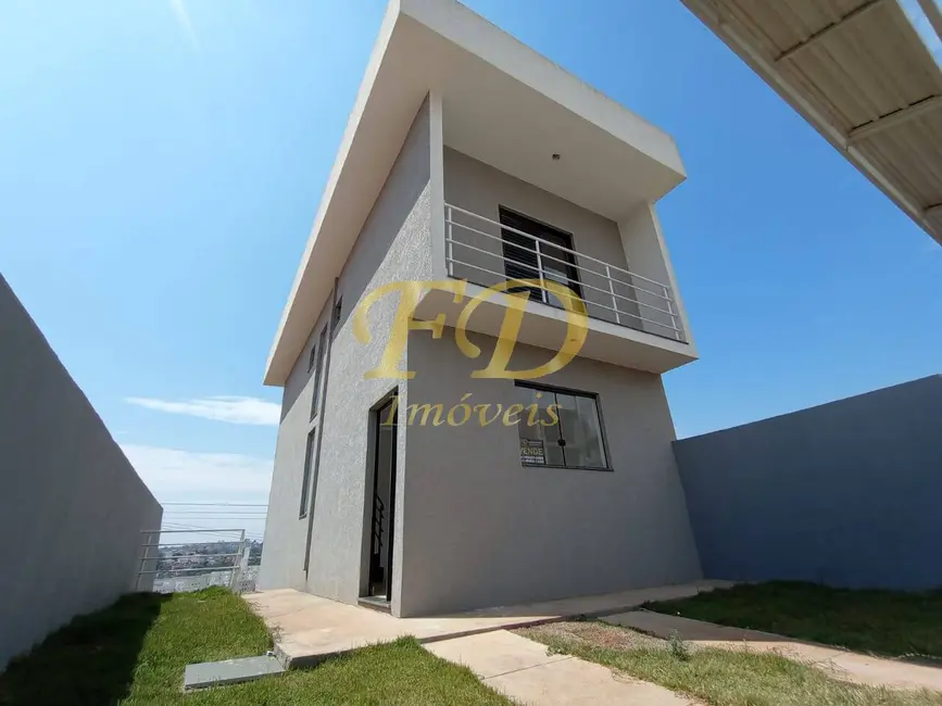 Foto 2 de Casa com 2 quartos à venda, 140m2 em Mairipora - SP