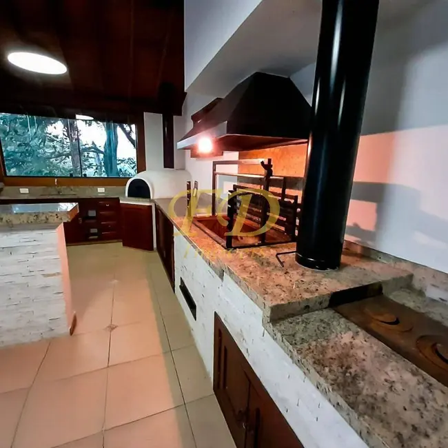 Foto 4 de Casa com 4 quartos à venda, 1292m2 em Mairipora - SP