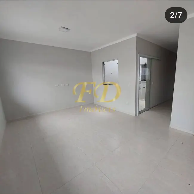 Casa com 3 quartos à venda em Nova Cerejeira, Atibaia - SP - imagem 4 Foto 4 de Casa com 3 quartos à venda em Nova Cerejeira, Atibaia - SP