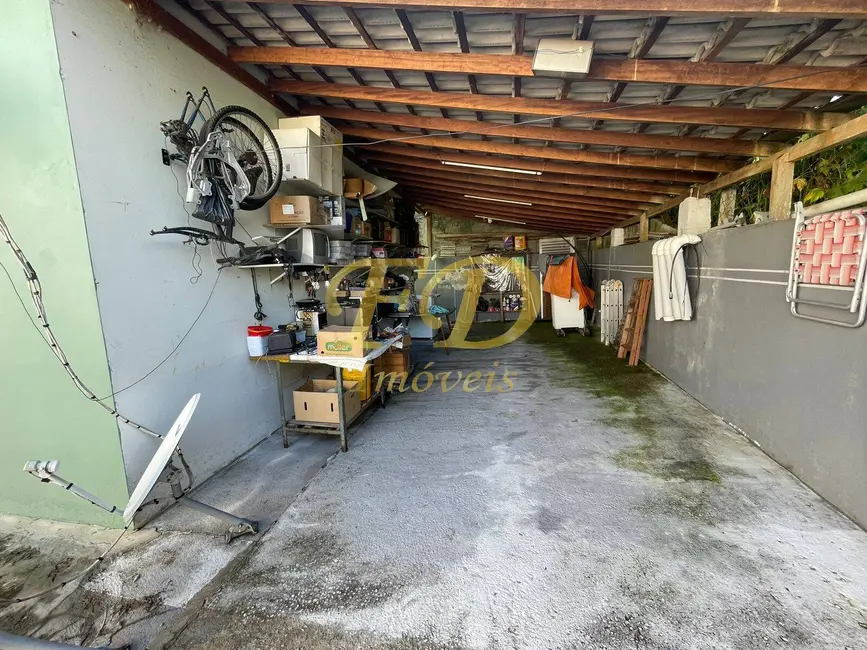 Foto 3 de Casa com 3 quartos à venda, 300m2 em Mairipora - SP