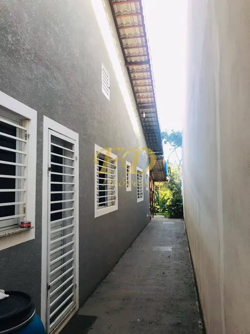 Foto 1 de Casa com 2 quartos à venda, 250m2 em Mairipora - SP