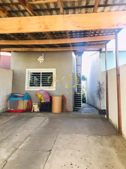 Foto 2 de Casa com 2 quartos à venda, 250m2 em Mairipora - SP