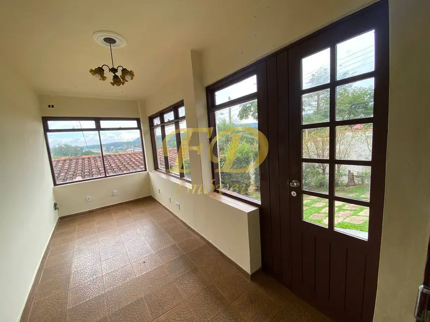 Foto 8 de Chácara com 3 quartos para alugar, 1150m2 em Atibaia - SP