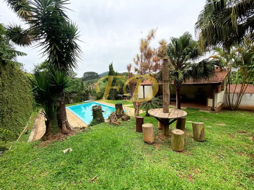 Foto 6 de Chácara com 3 quartos para alugar, 1150m2 em Atibaia - SP