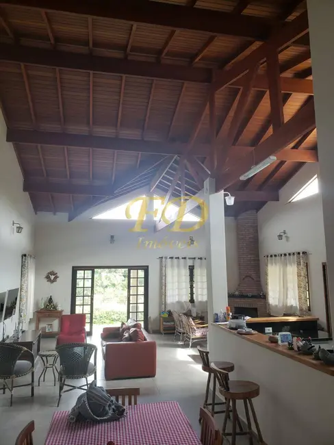 Foto 3 de Chácara com 4 quartos à venda e para alugar, 5000m2 em Atibaia - SP