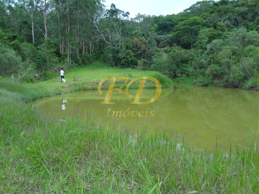 Sítio / Rancho com 4 quartos à venda, 40000m2 em Nazare Paulista - SP - imagem 3 Foto 3 de Sítio / Rancho com 4 quartos à venda, 40000m2 em Nazare Paulista - SP