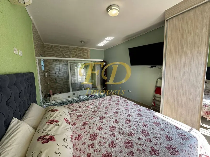 Foto 2 de Casa à venda, 270m2 em Mairipora - SP