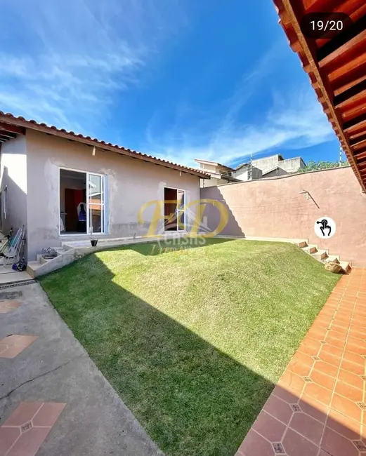 Foto 17 de Casa à venda em Jardim Santa Bárbara, Atibaia - SP