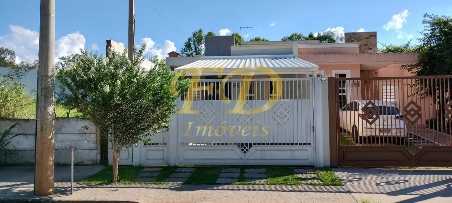 Foto 2 de Casa à venda em Jardim dos Pinheiros, Atibaia - SP