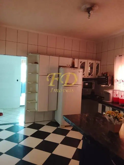 Foto 6 de Casa à venda em Jardim Adriana, Guarulhos - SP