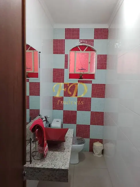 Foto 4 de Casa à venda em Jardim Adriana, Guarulhos - SP