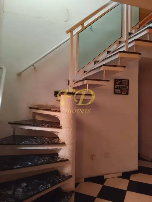 Foto 10 de Casa à venda em Jardim Adriana, Guarulhos - SP