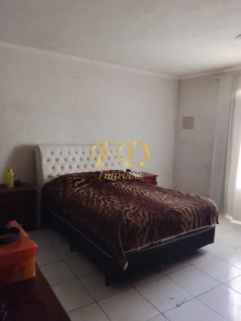 Foto 18 de Casa à venda em Jardim Adriana, Guarulhos - SP