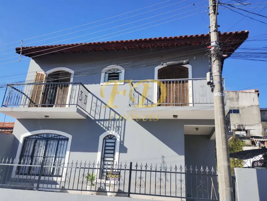 Foto 3 de Casa com 3 quartos à venda, 250m2 em Mairipora - SP