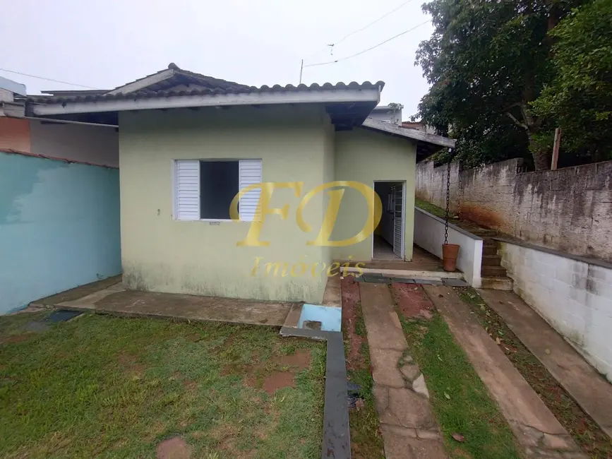 Foto 2 de Casa com 2 quartos à venda, 150m2 em Mairipora - SP