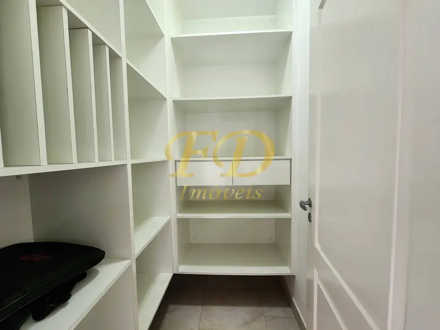 Foto 9 de Casa com 4 quartos à venda, 1500m2 em Mairipora - SP