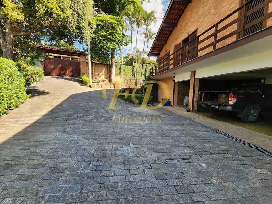 Foto 3 de Casa com 6 quartos à venda, 3000m2 em Mairipora - SP