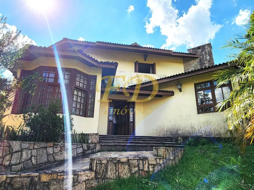 Foto 2 de Casa com 4 quartos à venda, 2600m2 em Mairipora - SP