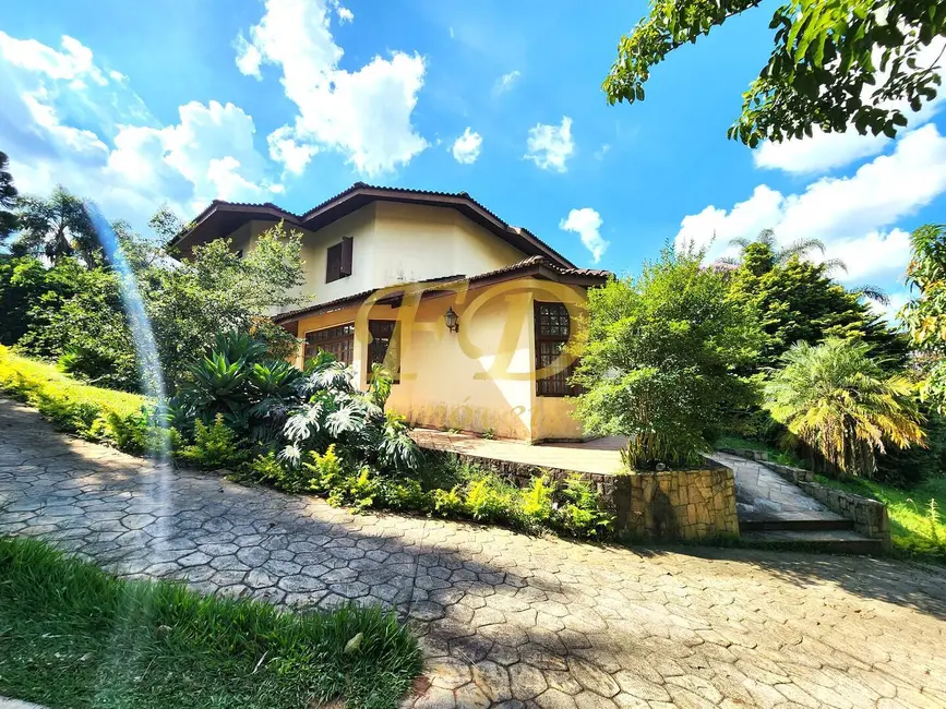 Foto 3 de Casa com 4 quartos à venda, 2600m2 em Mairipora - SP