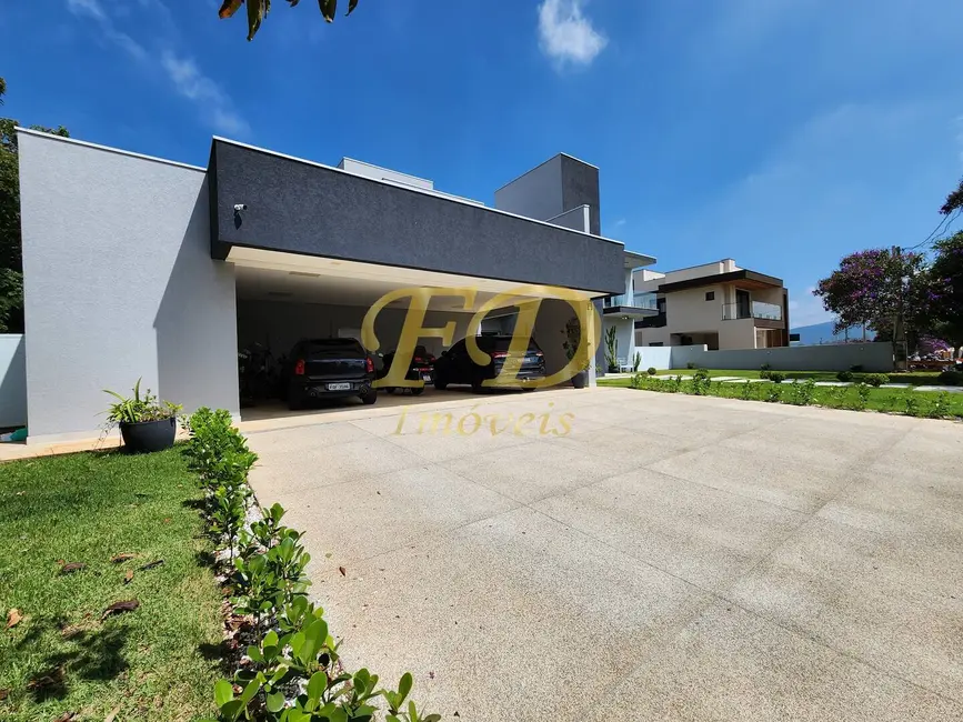 Foto 3 de Casa com 4 quartos à venda, 1160m2 em Mairipora - SP