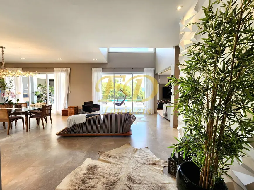 Foto 8 de Casa com 4 quartos à venda, 1160m2 em Mairipora - SP