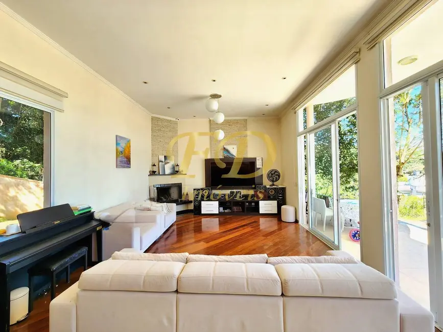 Foto 8 de Casa com 3 quartos à venda, 2800m2 em Mairipora - SP