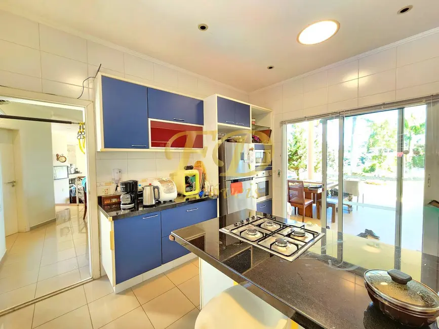 Foto 6 de Casa com 3 quartos à venda, 2800m2 em Mairipora - SP