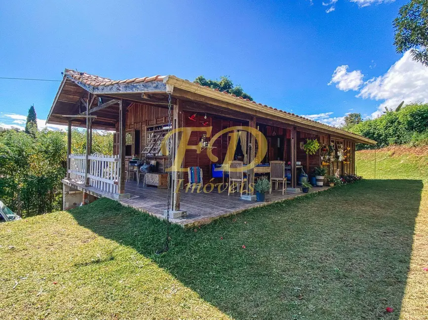 Foto 2 de Chácara com 3 quartos à venda, 1270m2 em Piracaia - SP