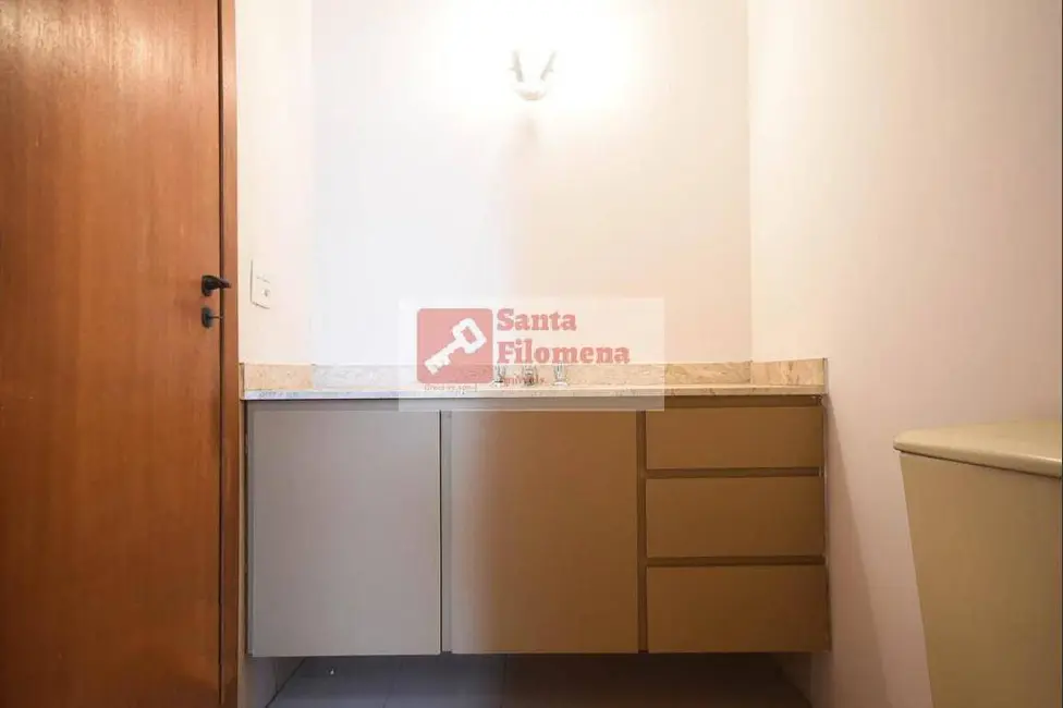 Apartamento com 3 quartos à venda, 237m2 em Real Parque, São Paulo - SP - imagem 9 Foto 9 de Apartamento com 3 quartos à venda, 237m2 em Real Parque, São Paulo - SP