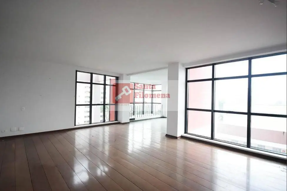 Apartamento com 3 quartos à venda, 237m2 em Real Parque, São Paulo - SP - imagem 1 Foto 1 de Apartamento com 3 quartos à venda, 237m2 em Real Parque, São Paulo - SP