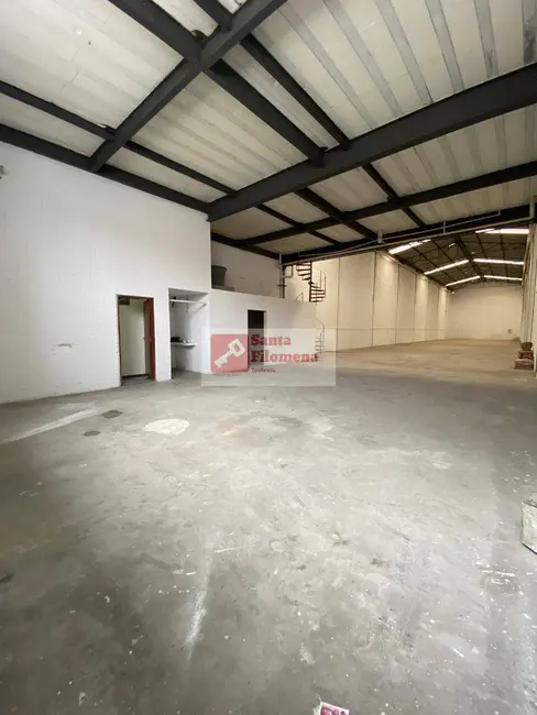 Armazém / Galpão à venda, 715m2 em Vila Palmares, Santo Andre - SP - imagem 8 Foto 8 de Armazém / Galpão à venda, 715m2 em Vila Palmares, Santo Andre - SP