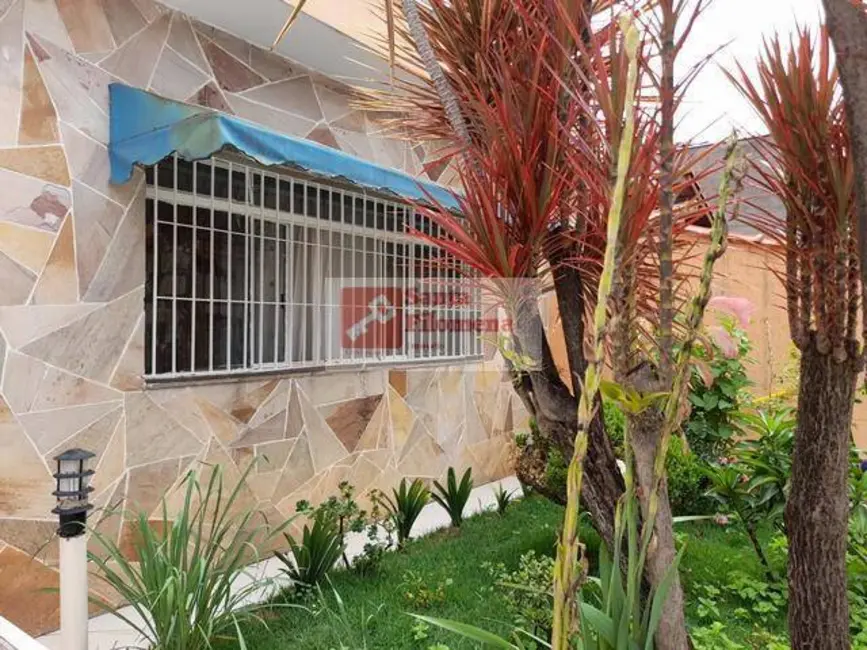 Foto 2 de Terreno / Lote à venda, 250m2 em Jardim das Maravilhas, Santo Andre - SP