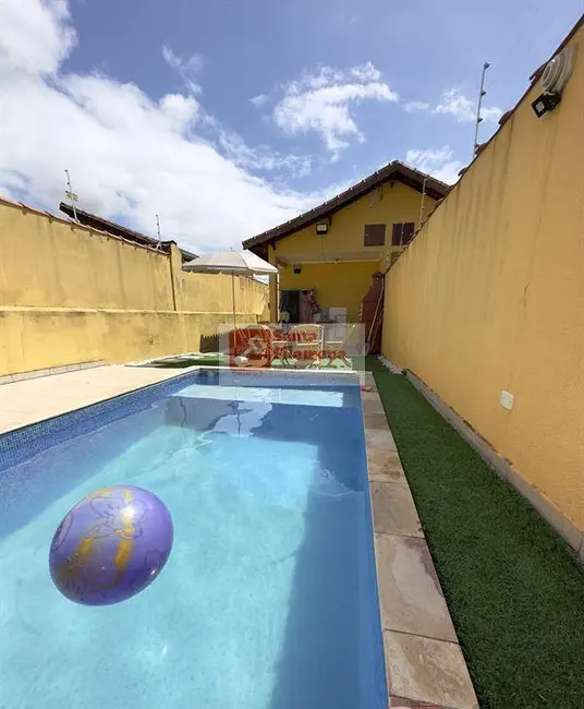 Foto 5 de Casa com 2 quartos à venda, 240m2 em Mongagua - SP