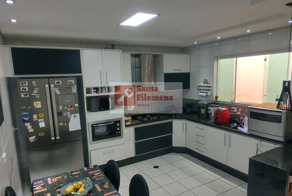 Foto 3 de Casa com 3 quartos à venda em Parque São Vicente, Maua - SP