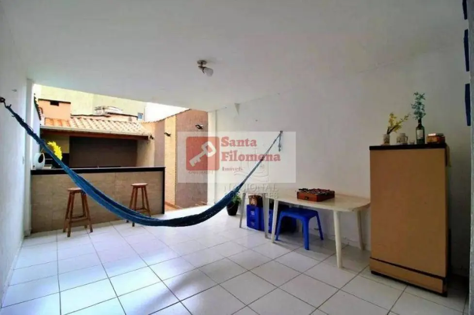 Foto 2 de Sobrado com 2 quartos à venda, 150m2 em Parque Oratório, Santo Andre - SP