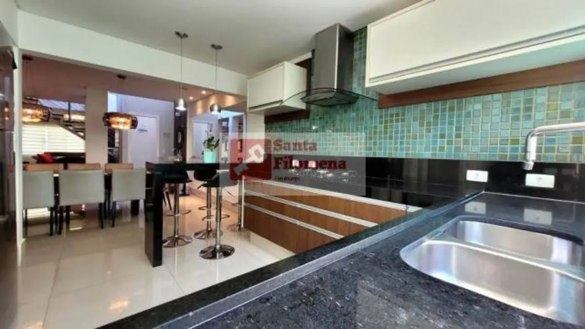 Foto 6 de Sobrado com 3 quartos à venda, 250m2 em Vila Curuçá, Santo Andre - SP